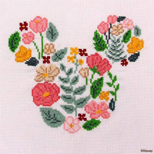 Disney - Minnie Mouse Garden - Needlecraft - No Count Cross Stitch Kit - 25cm